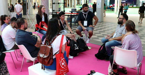 Gruppo di partecipanti alla fiera