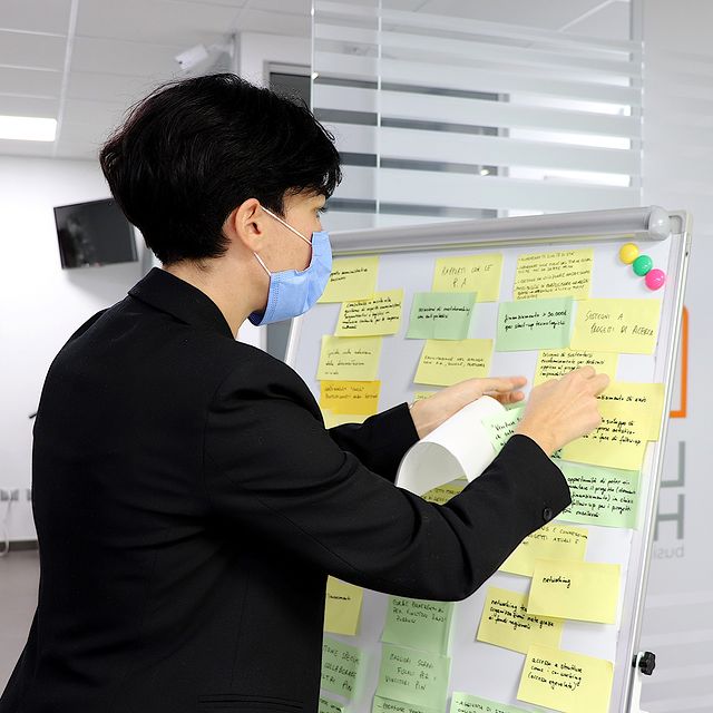 Post Instagram Com49HBsVMJ